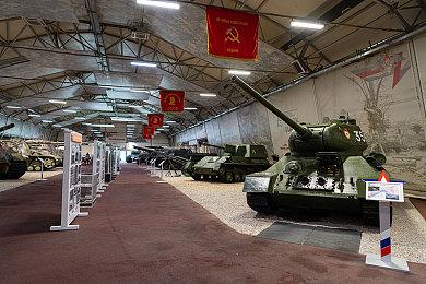 轨道射击游戏新作《Railbreak》将于12月底发售